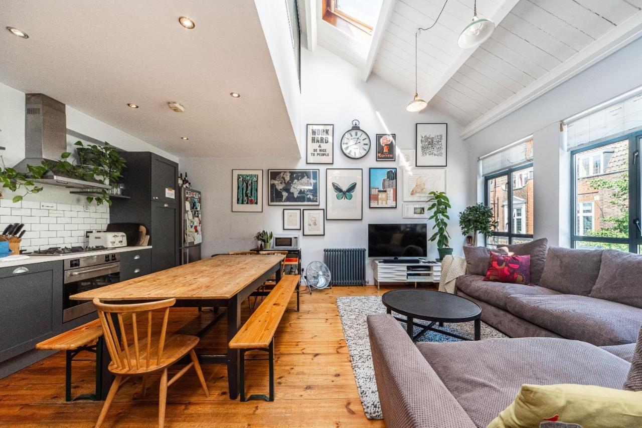Appartement Pass The Keys - Trendy Flat With Private Terrace In East Londen